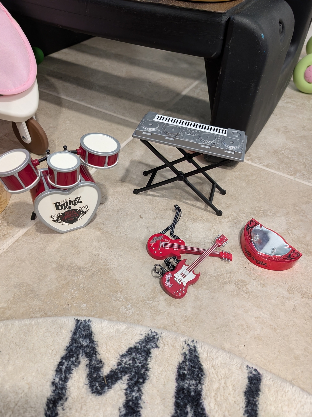 vintage Bratz Rock Angelz Band Instruments